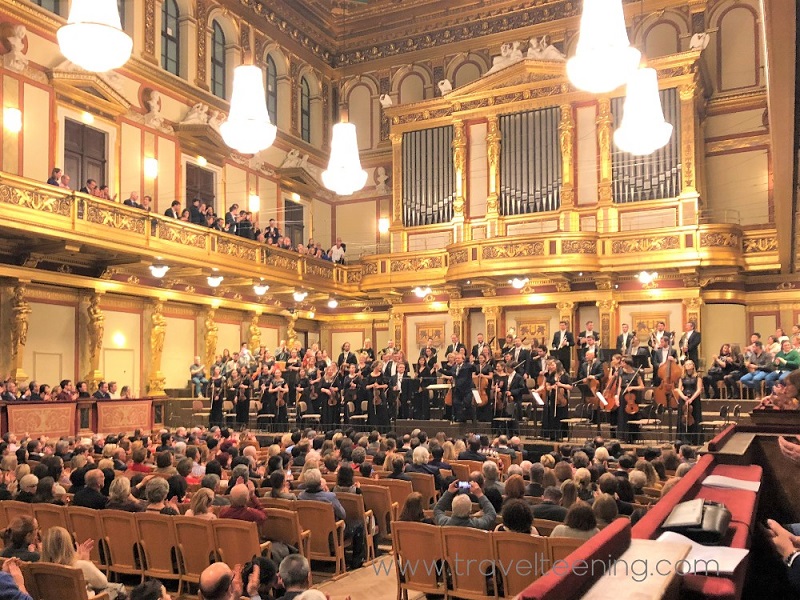 Christmas in Vienna | Opera
