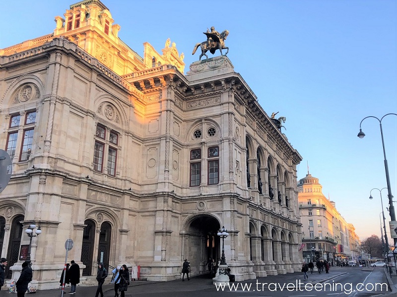 Christmas in Vienna: Something for Everyone