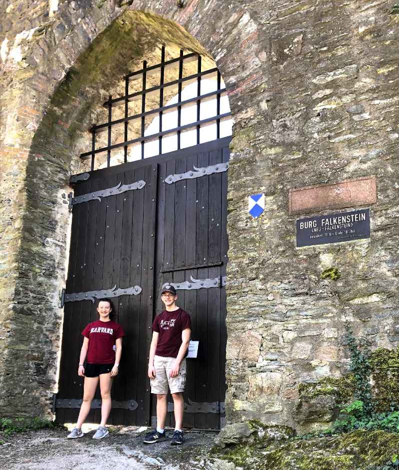 3 Castle Way | Falkenstein